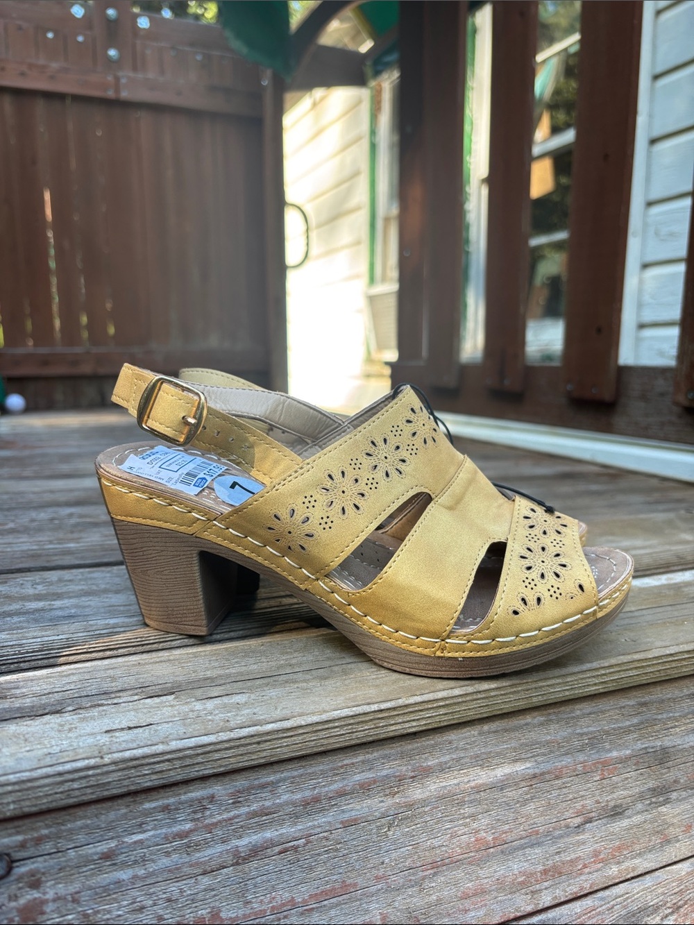 Women's Yellow Floral Cutout Slingback Heels with Block Heel - Picture 3 of 15